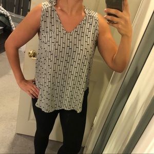 Black and white flow tank top